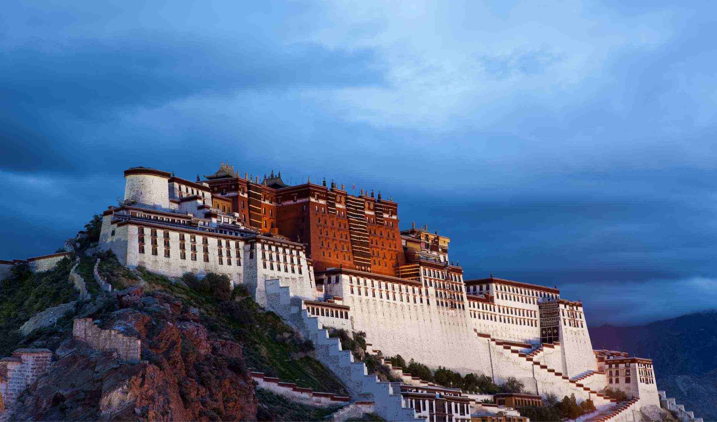The Potala Palace (Integral Complex)